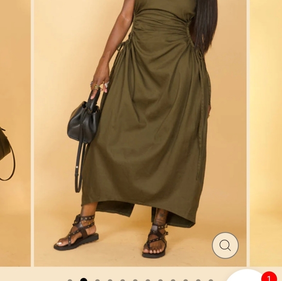 Drawstring pleated dress - Picture 3 of 6